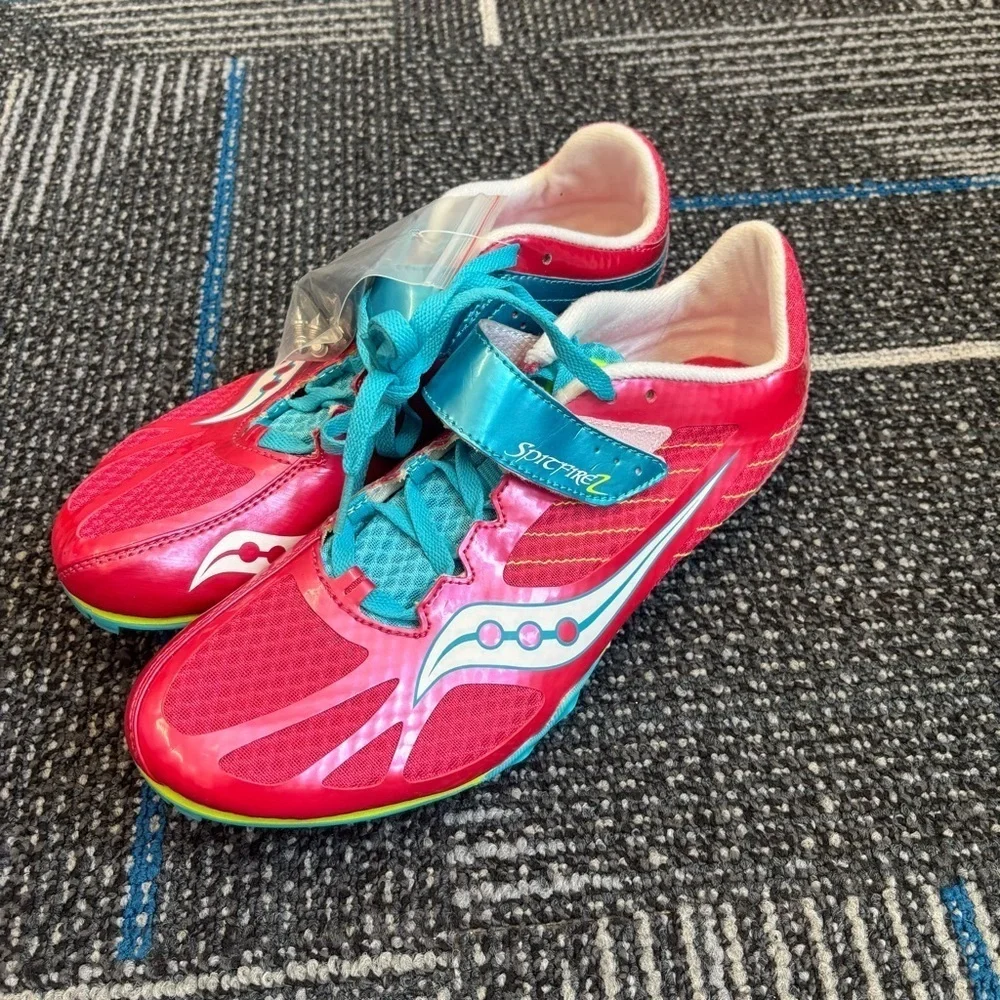 NWT Saucony Spitfire 2 Women’s 12 Pink and Teal Track Shoes with spikes‎